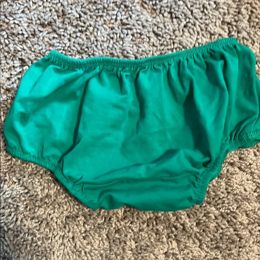 Green and Gold Kids Accessory Set